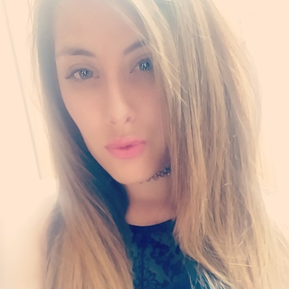 Meet your Posher, Leticia